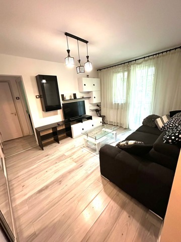 Inchiriere apartament Bucuresti sector 4 cu loc parcare