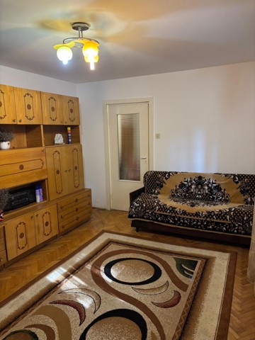 poza anunt Orsova_Vanzare_Apartament_518aad48-aae6-4ccc-bcd8-ef7e5b3a64e4.jpg