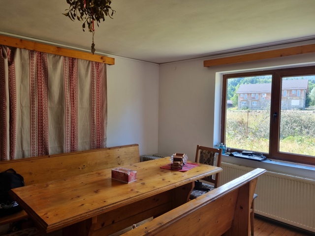Statiunea_Climaterica_Sambata_Vanzare_Casa_4_camere_2a535e11-749f-4fbd-b8a4-029187df89f9.jpg