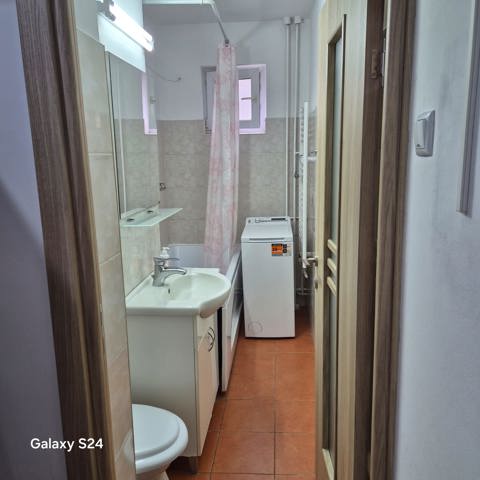 Timisoara_Inchiriere_Apartament_2_camere_cartier_Girocului_f97e39ed-d819-4ce4-ab75-8ba9076a8303.jpg