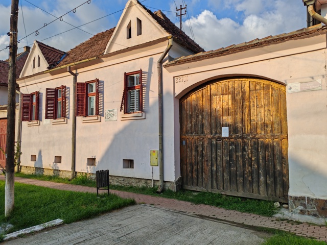 poza anunt Valea-Viilor_Vanzare_Casa_6_camere_a3f8d93a-1e4e-4a23-a14f-4fd3738f3556.jpg